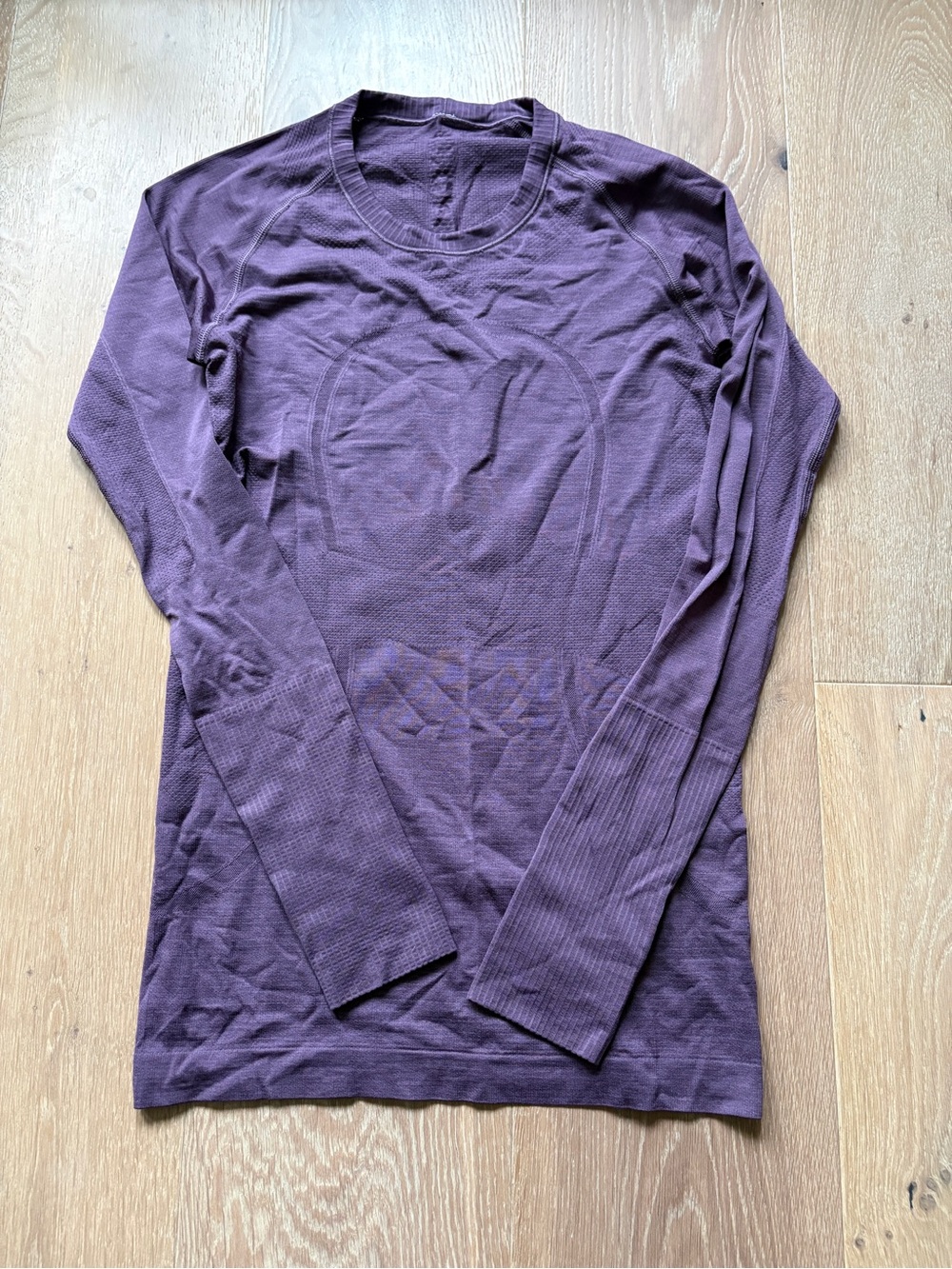 EUC Lululemon LS swiftly 6 foxglove